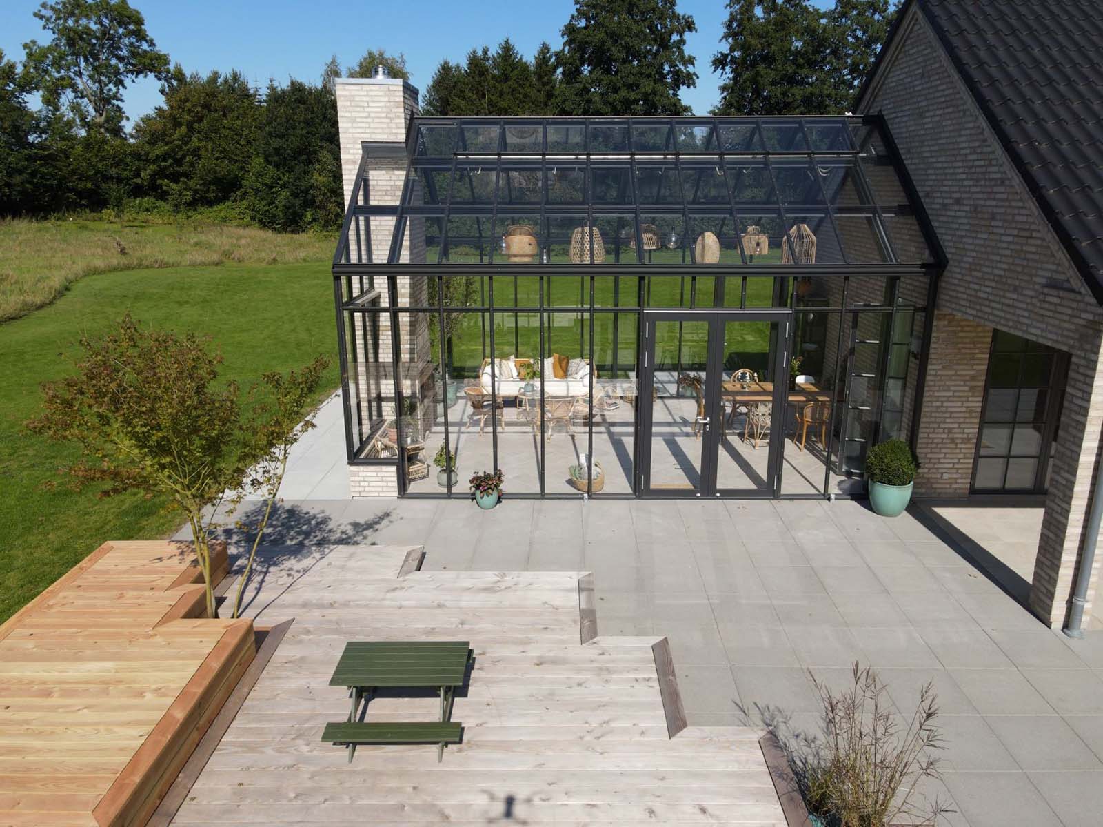 Orangery as an extension of living room